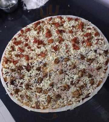 The Mighty Crust Pizzeria