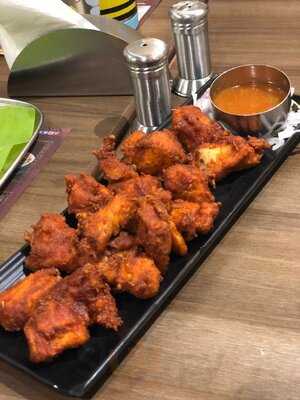 Dindigul Thalapakatti Restaurant