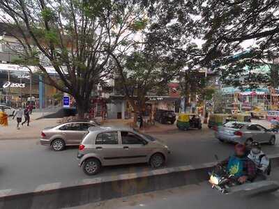 Dindigul Thalapakatti Restaurant