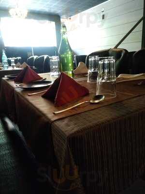 Status The Cocktail Bar