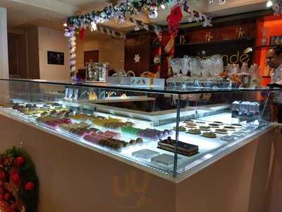 Amande Patisserie
