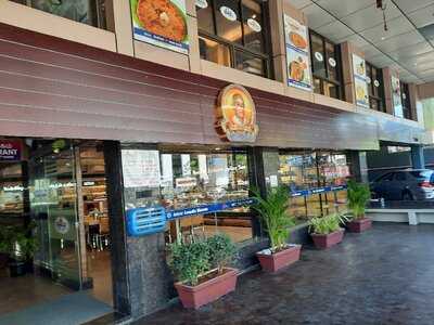Adyar Ananda Bhavan A2b Veg Restaurant