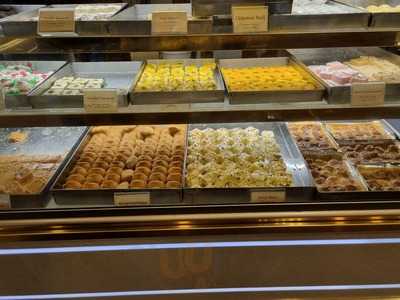 Doran Sweets & Snacks