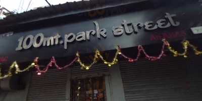 100mt.parkstreet Resto-banquet