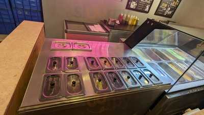 Snowfield Dessert Pub