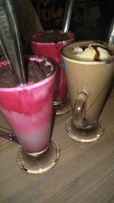 Fantasy Juice Bar & Snacks