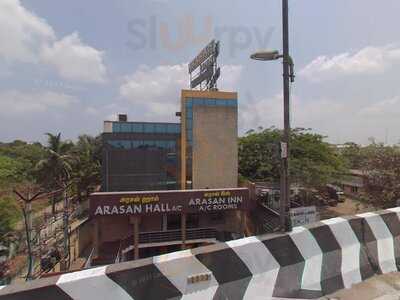 Dindigul Velu Biryani Kadai