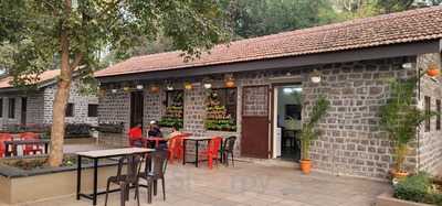Fergusson College’s Canteen
