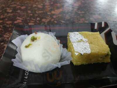 Makhan Lall Das & Sons