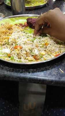 Salem R.r. Biriyani Unavakam