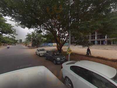 Merlin's Karaoke Bar