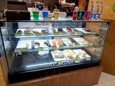 Afraa Deli Acropolis