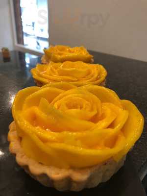 Jd's Cafe And Bakery