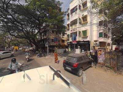 The Grand Sweets And Snacks