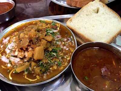 Bedekar Misal