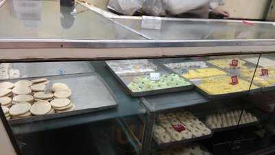 Sri Krishna Misthanna Bhandar