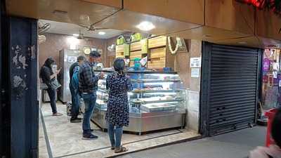 Sri Krishna Misthanna Bhandar