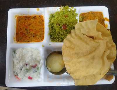 Alm Pranavam Restaurant