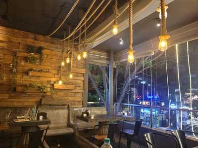 Smoke - The Sizzler House