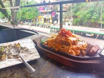 Smoke - The Sizzler House