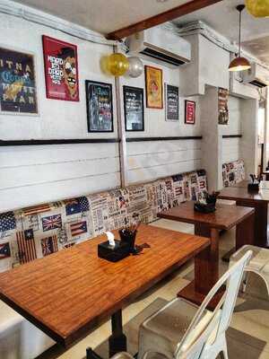 Wynkk The Lounge & Bar