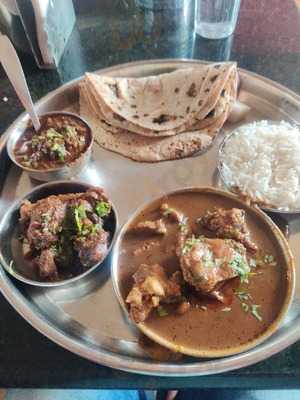 Chinar Garden's Khandeshi Darbar