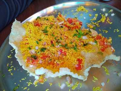 Chinar Garden's Khandeshi Darbar