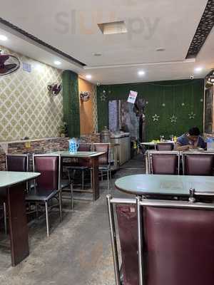 Dunlop Hotel & Restaurant