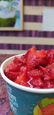 Khatri Bandhu Pot Ice Cream