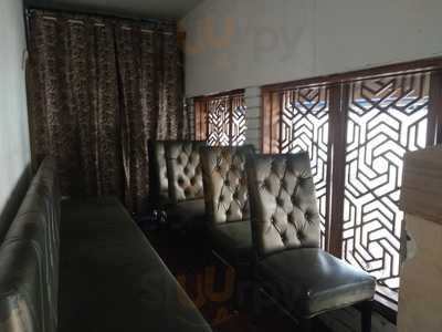 Srinathji's Fine Dining Restaurant  Indira Nagar