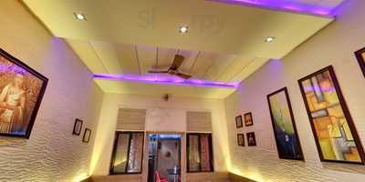 Shrinidhi's Hyderabadi Spice