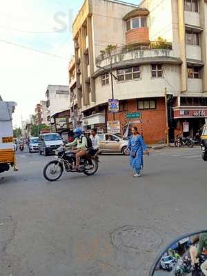 Nartaki Restaurant & Bar