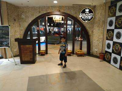 The Grand Buffet - Barbeque Destination