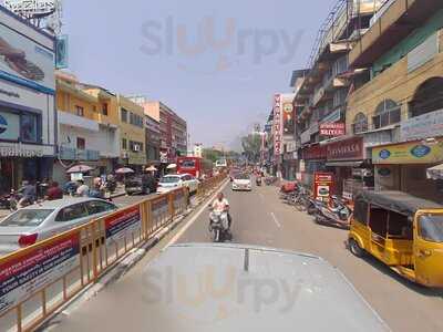 Sharjah Juice & Snacks