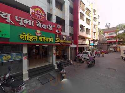 New Poona Bakery
