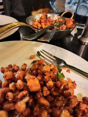 Sharvaree Veg Multi Cuisine Restaurant