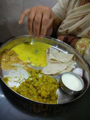 Shree Venkateshwara North Karnataka Hotel