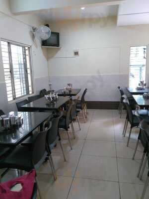 Shree Venkateshwara North Karnataka Hotel