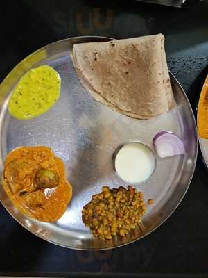 Shree Venkateshwara North Karnataka Hotel