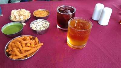 Z Plus Bar & Restaurant