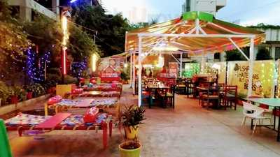 Tiffins Veg Restaurent