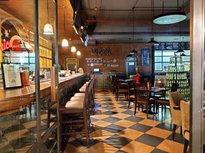 Uno Chicago Bar & Grill