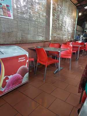 Hotel Ajantha Restaurant