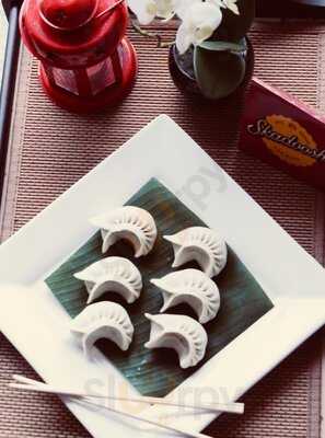 Skadoosh- Epic Momos & More