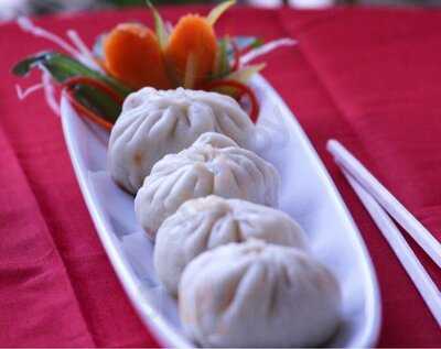 Skadoosh- Epic Momos & More