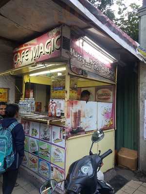 Cafe Magic