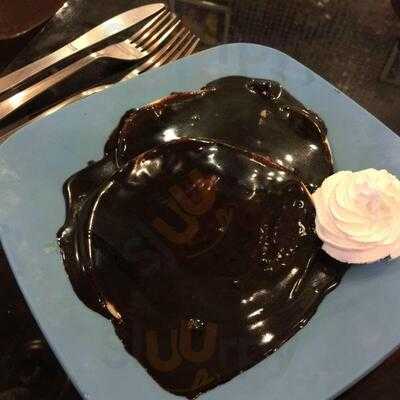 Bon Appetit - The Cafe