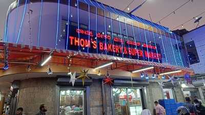 Thoms Bakery