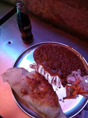 Raju Uncle Ke Chole Bhature