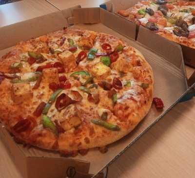 Domino's Pizza